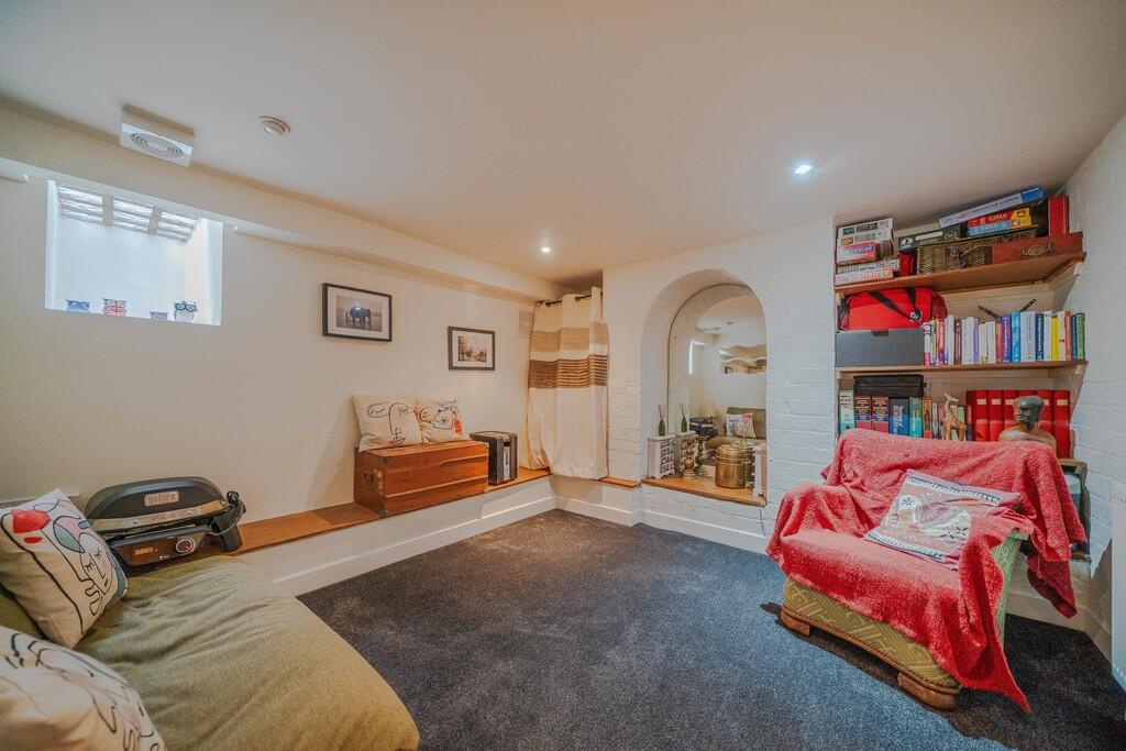 Basement Study/Sn...