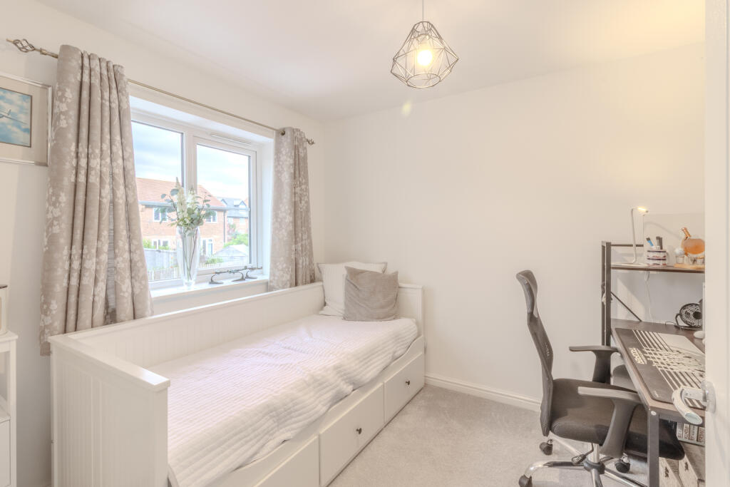 50 Harebell Road (9 of 16)