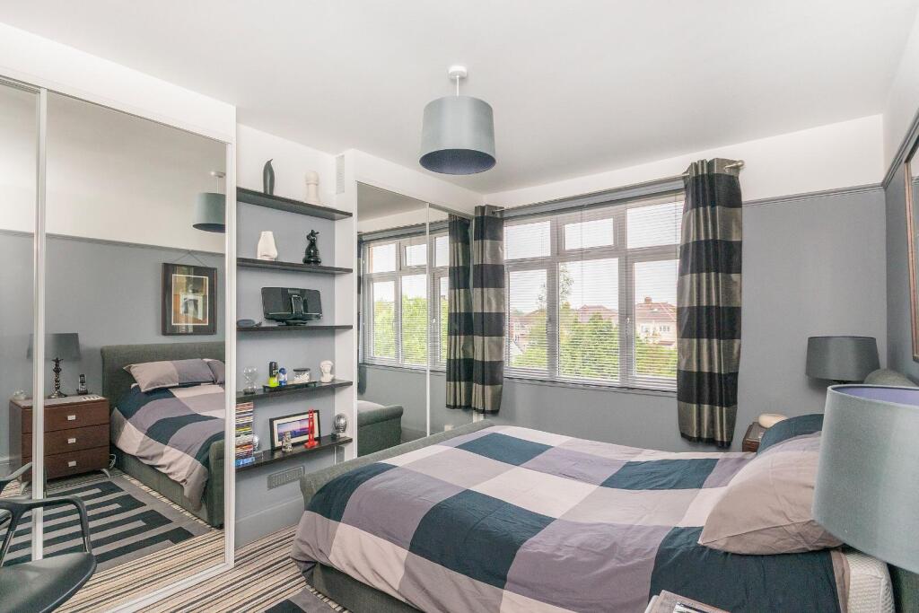 0J7ABN - Bedroom B.jpg