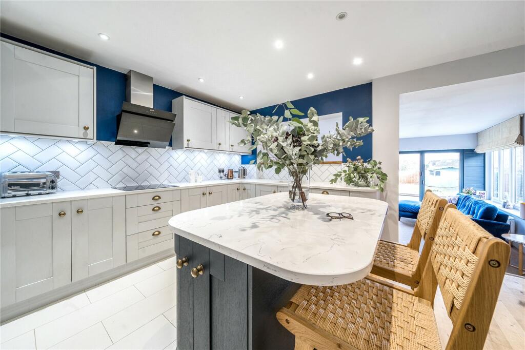 Kitchen/Breakfast