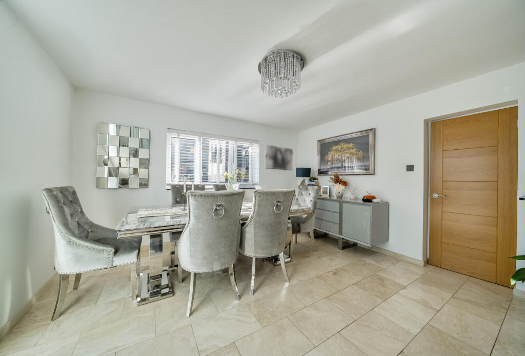 1373159-19-68ff51...