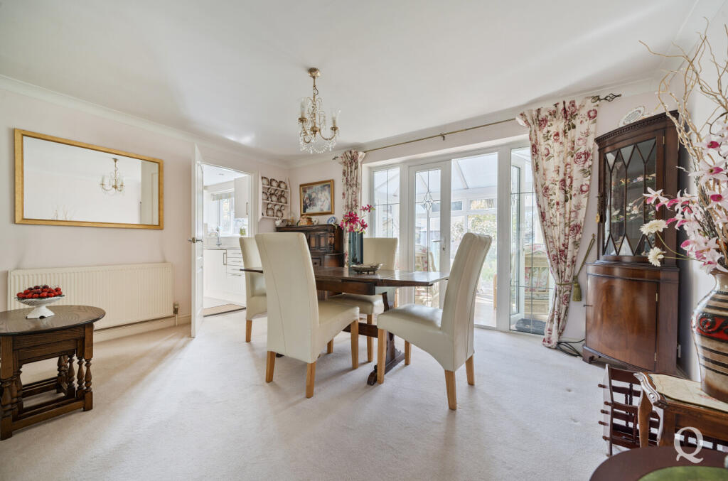 6ceed749-3a3b-44a...