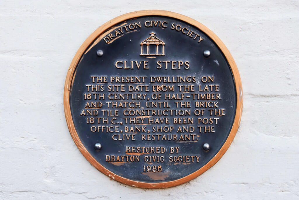 Clive Steps 2
