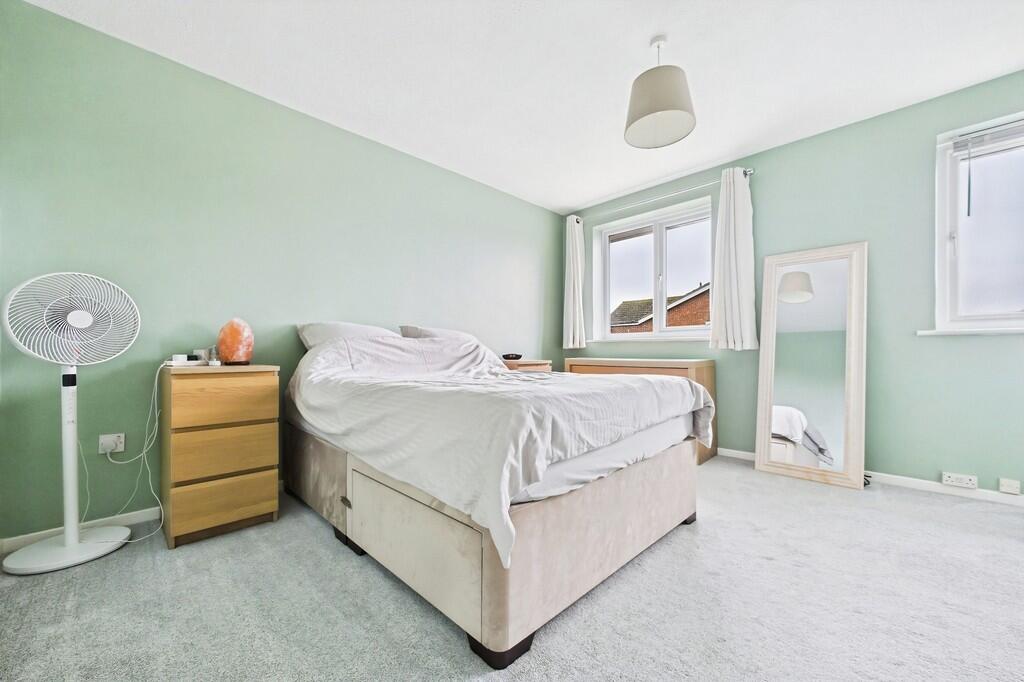 8c8a7df6-CAM01085...