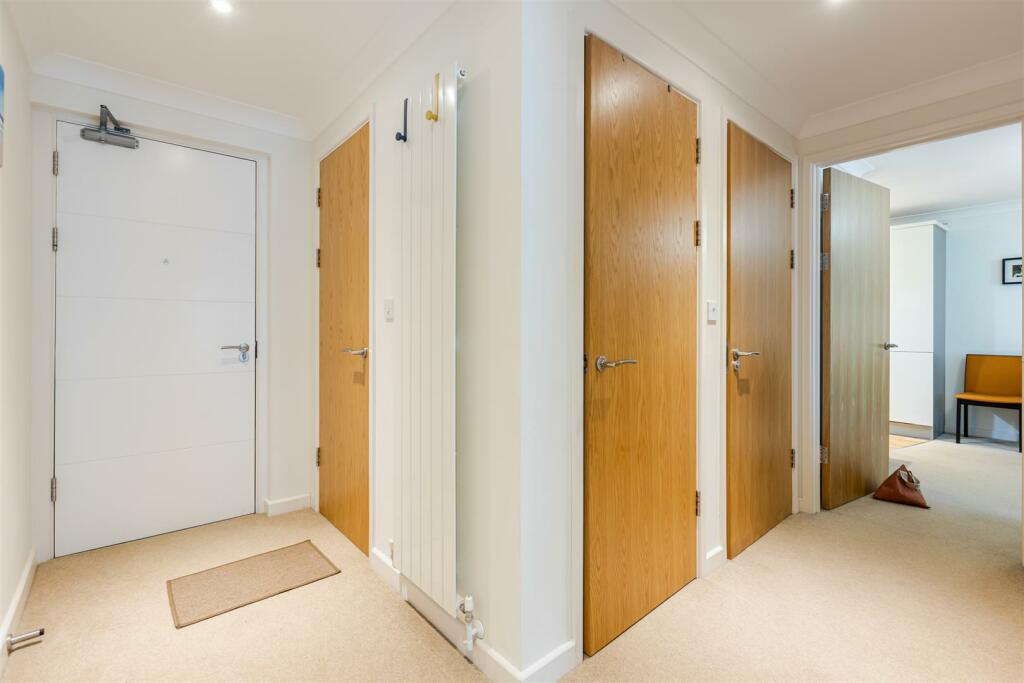 A16 - Dartmouth, Flat 1 Westwater Court - 231220.j