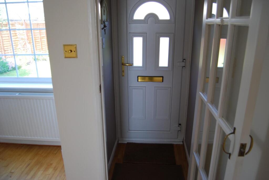 40 Halifax Way 001.JPG