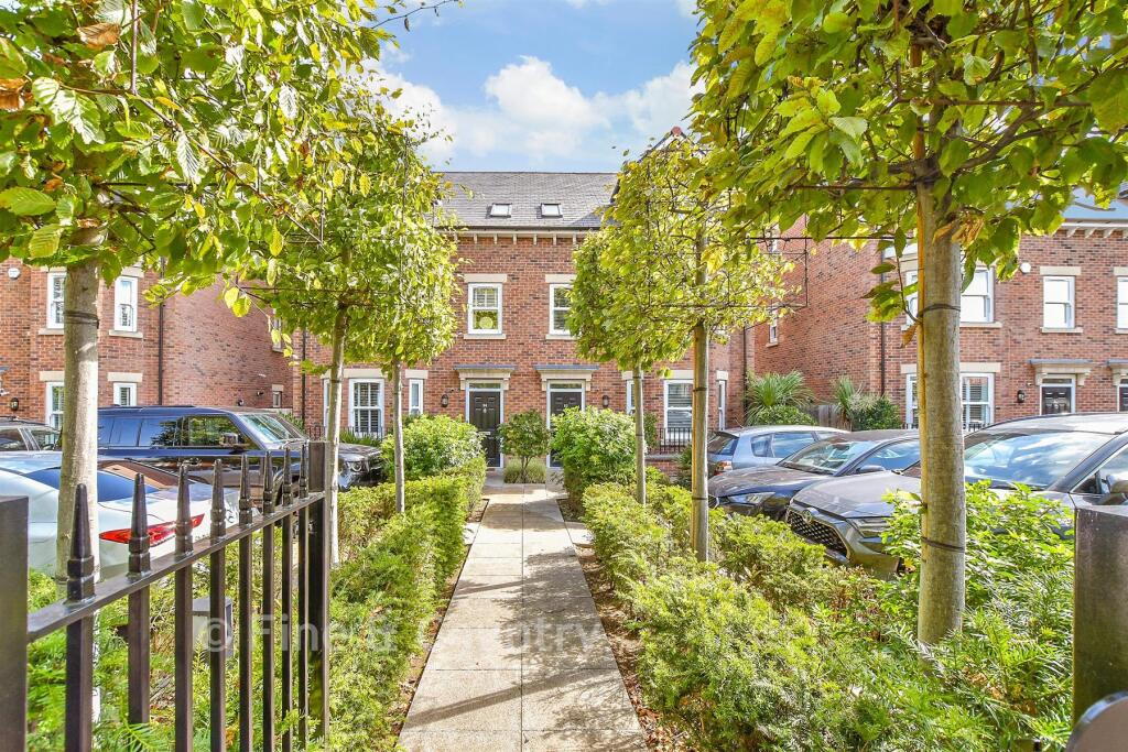 External Lifestyle Photograph