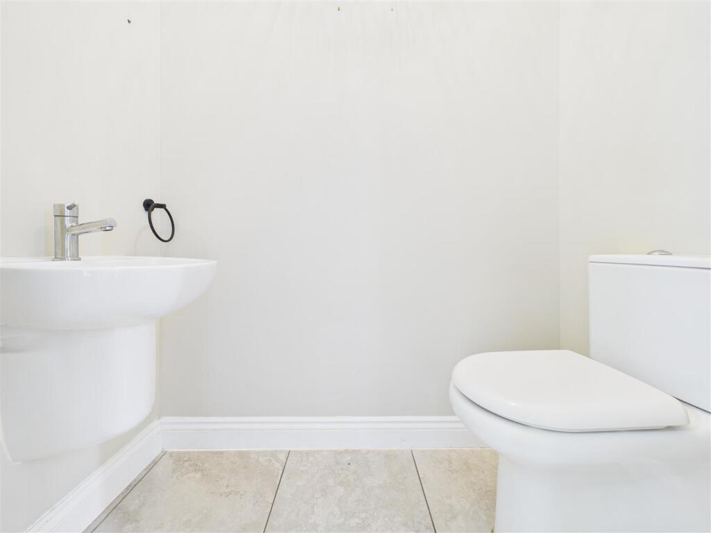 Ground Floor Wc