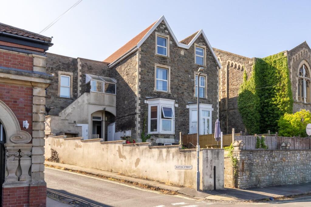 Flat 1, 3 Bushy Park, BS4-17.jpg