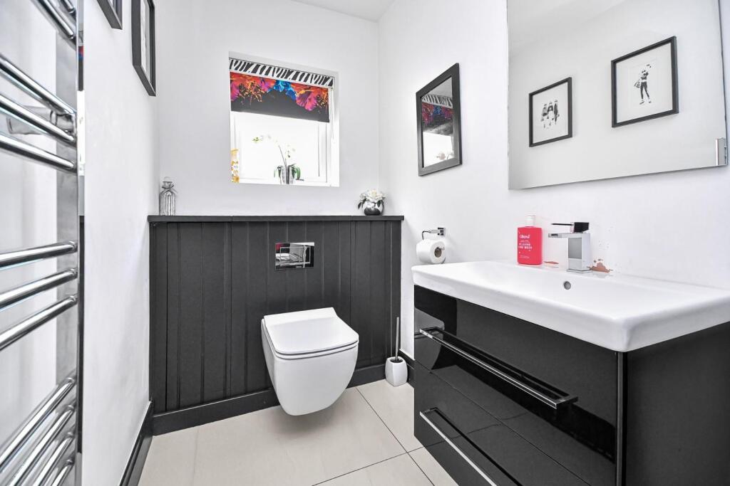 1 Woodstock Drive WC (2).jpg