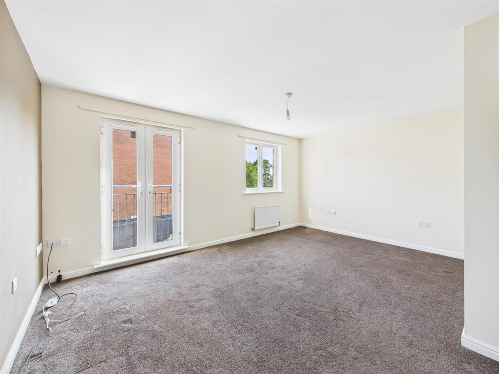 Bedroom: