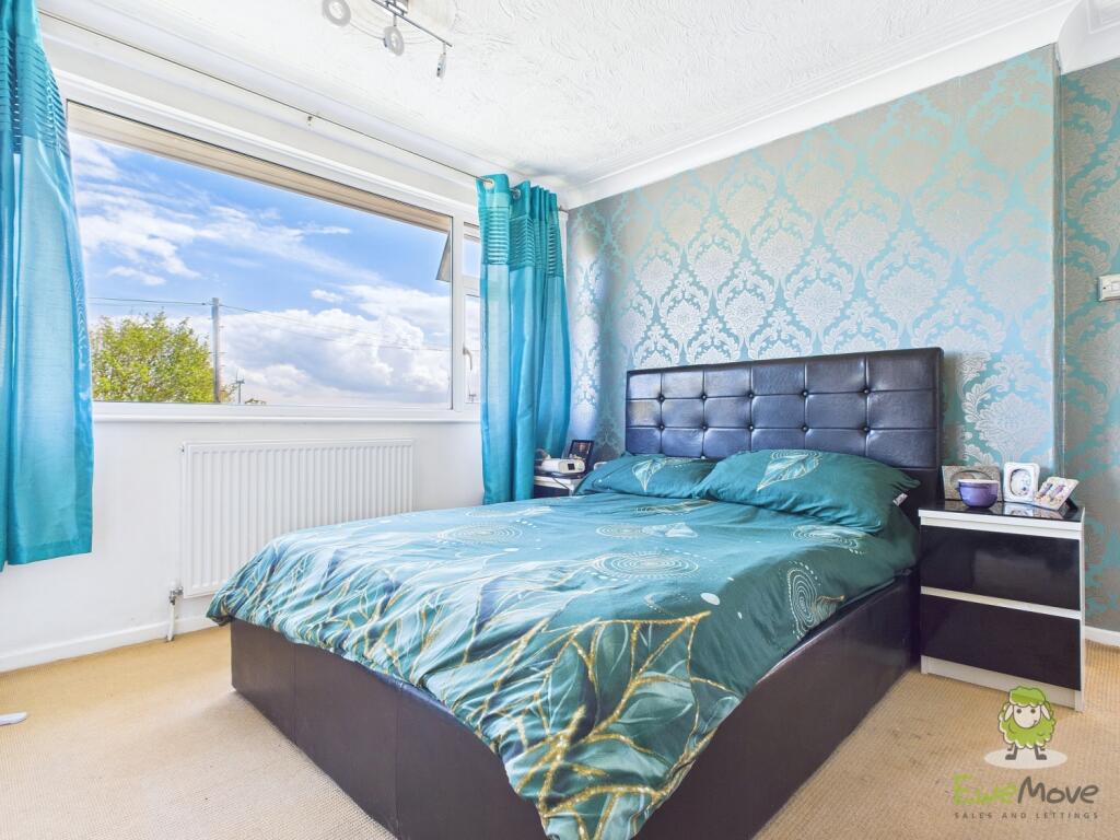 CAM01543G0-PR0125-STILL046