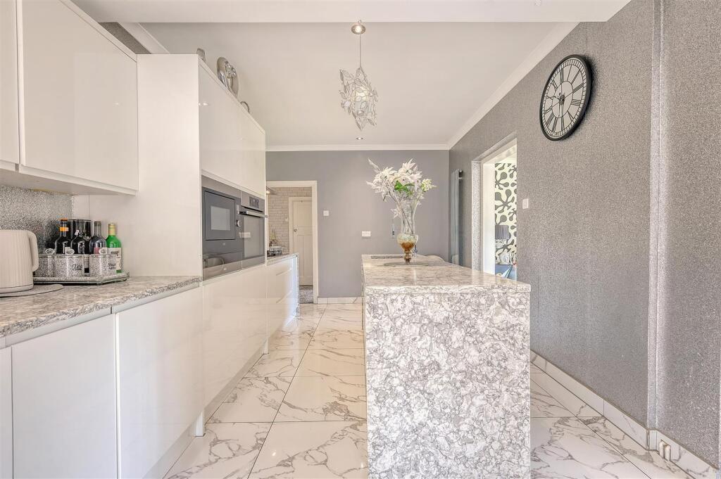 img_1616_18 copy.jpg