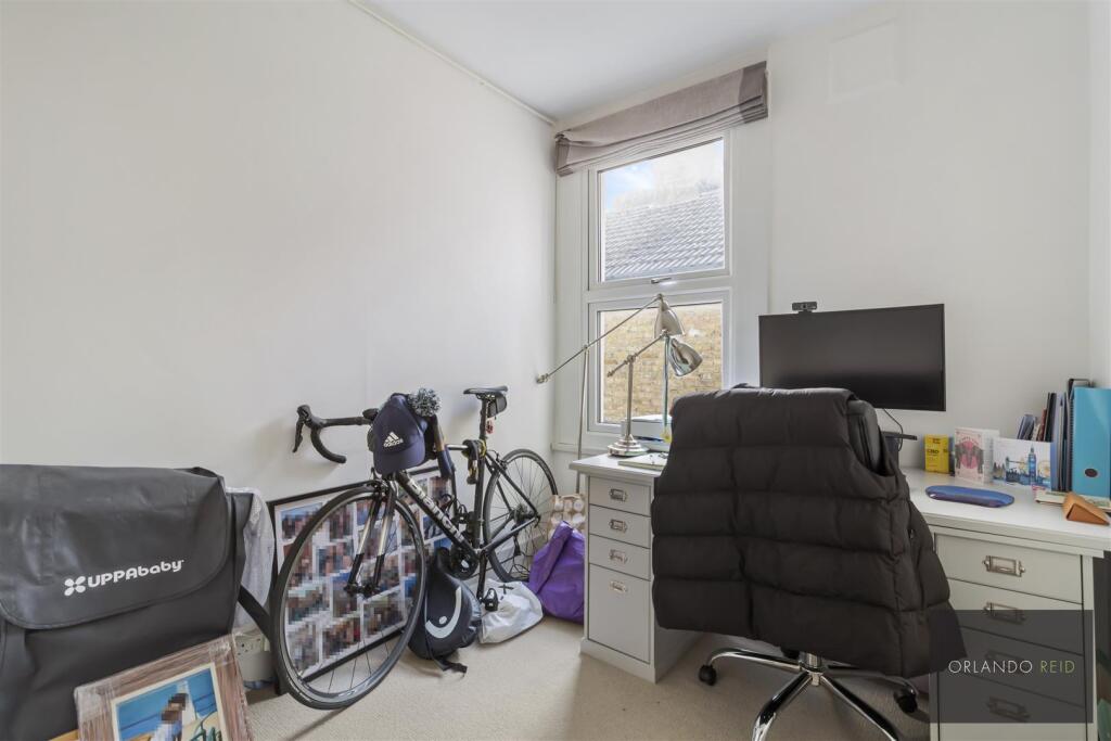88 Aslett Street SW18 2BQ-11.jpg