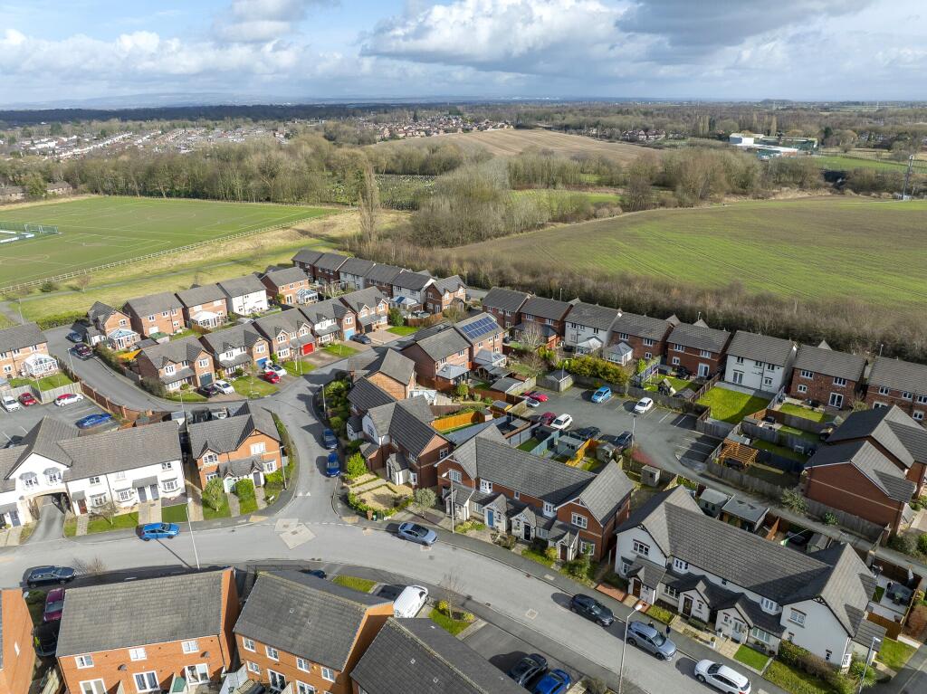 77 Vulcan parkway-05