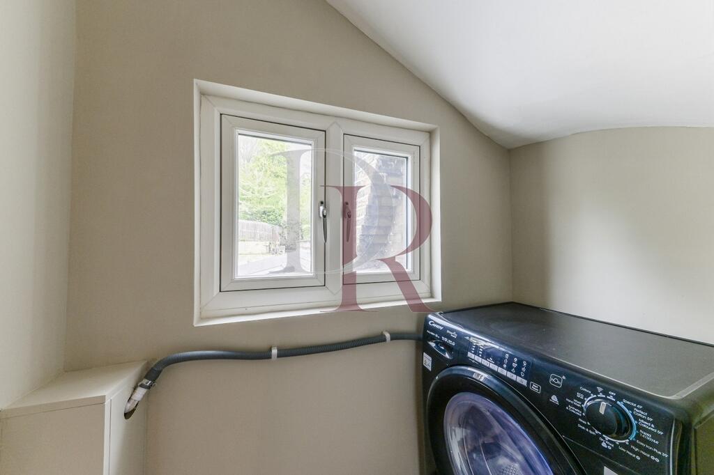 UTILITY AREA GND FLOR