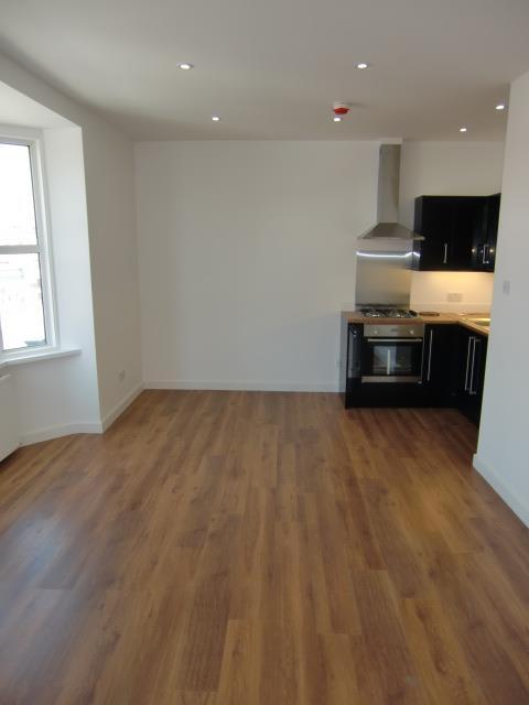 tarring rd lounge.JPG