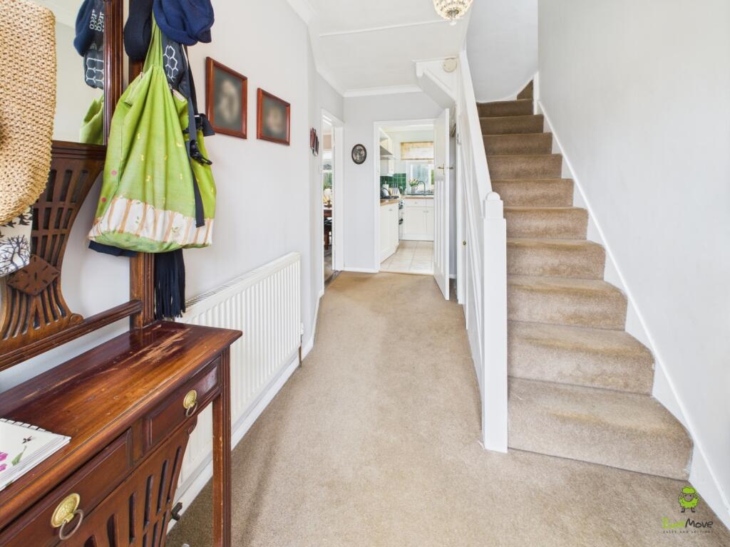 Presented By Clinton Crawford - Ewemove Bexley and