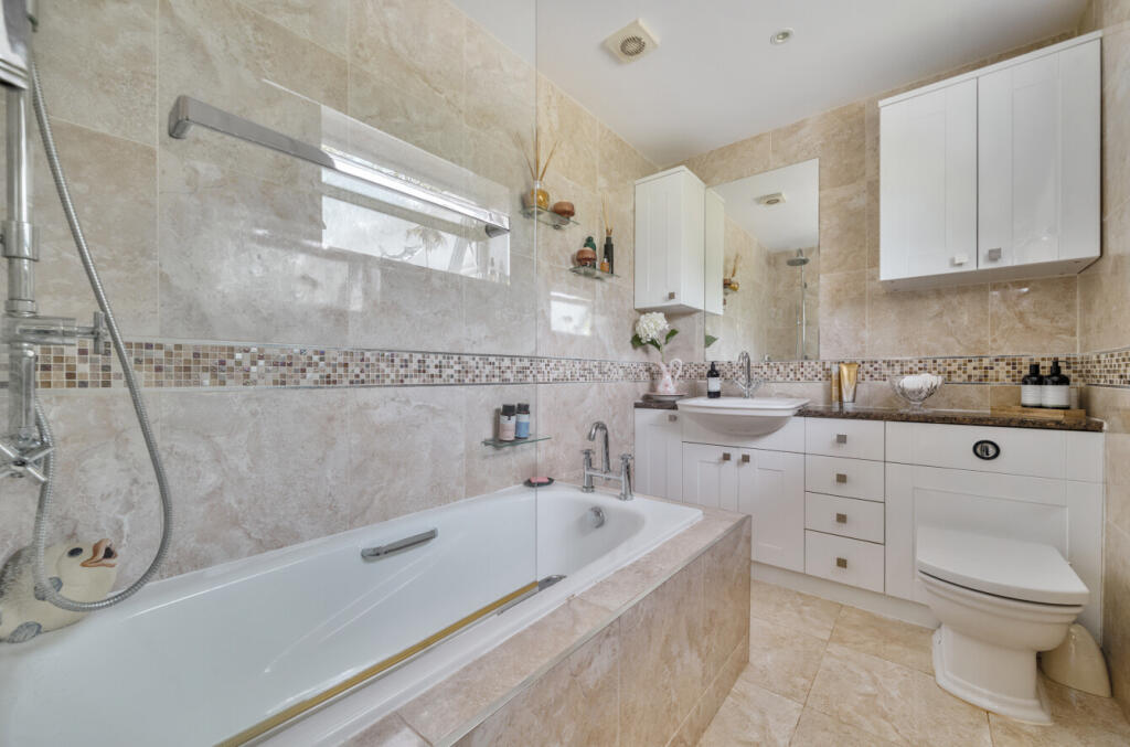 1313636-17-686694...