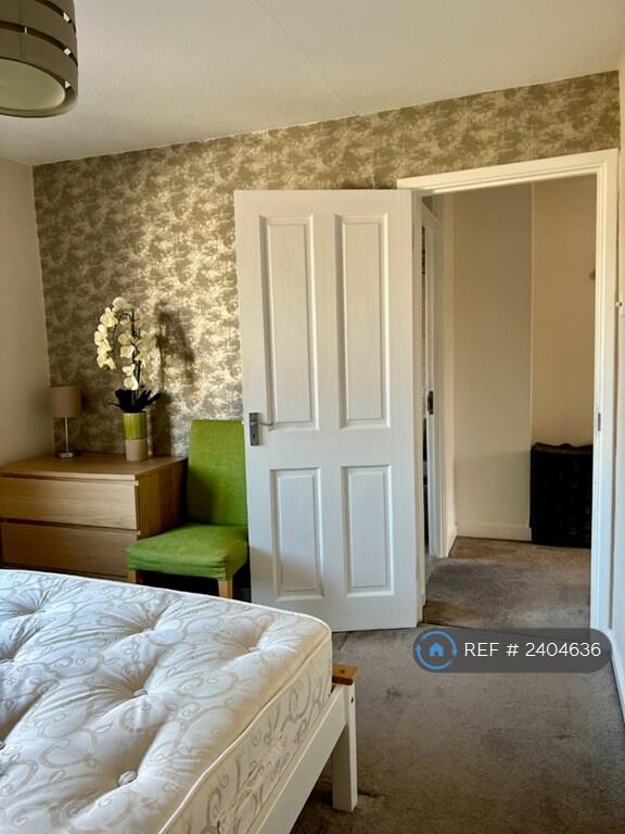 Front Bedroom