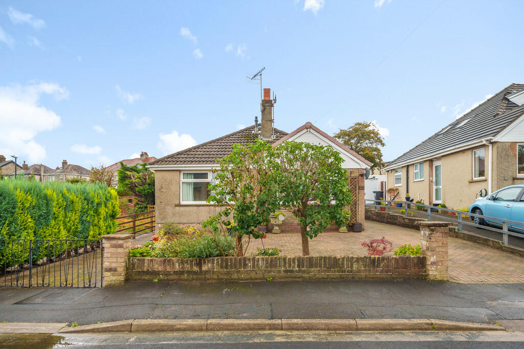 20 Crag Bank Cres...