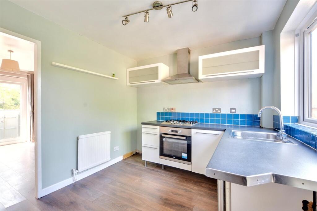 Kitchen_1.jpeg