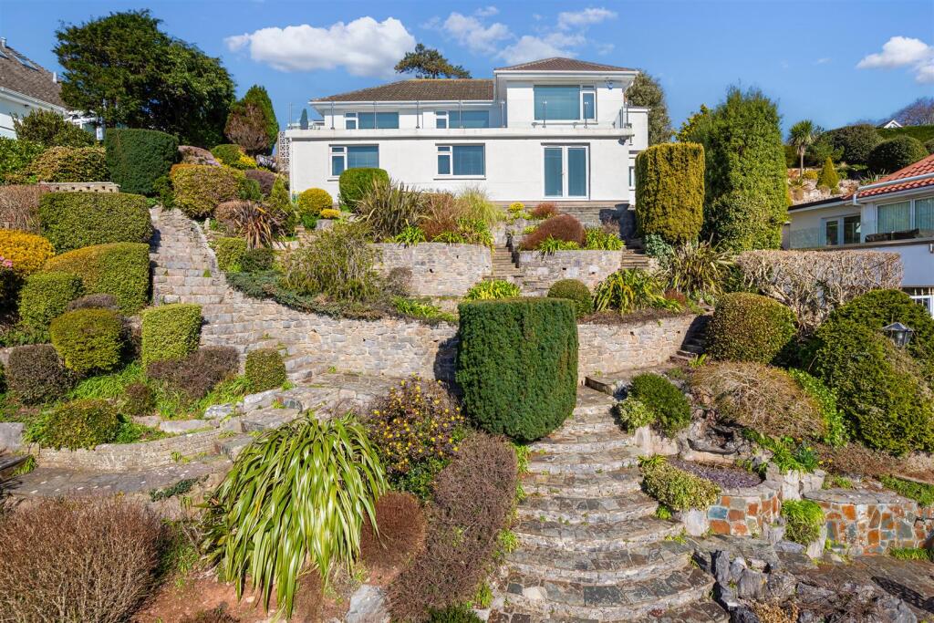 A10 - Rock Edge Rock End Avenue Torquay - 250304.j