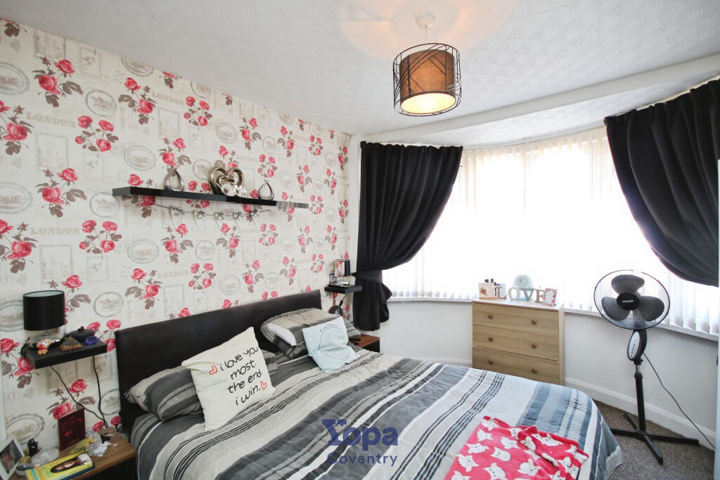 97b64e13-Master 20Bedroom 202.JPG