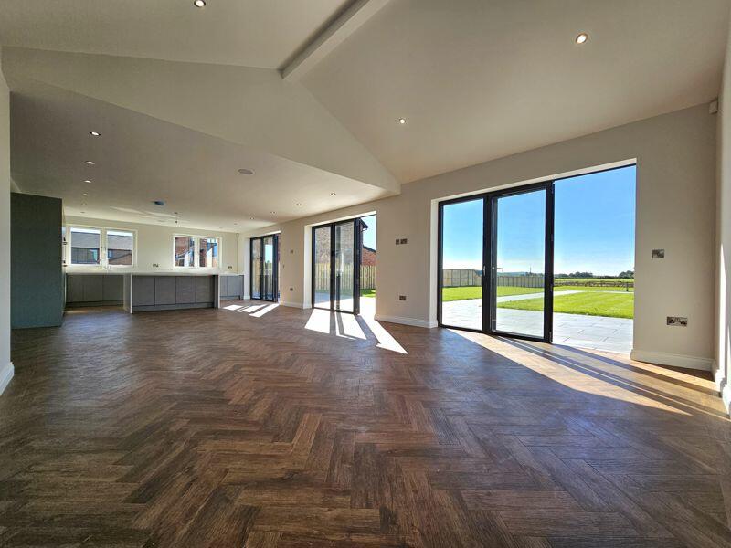 Kitchen Family Room