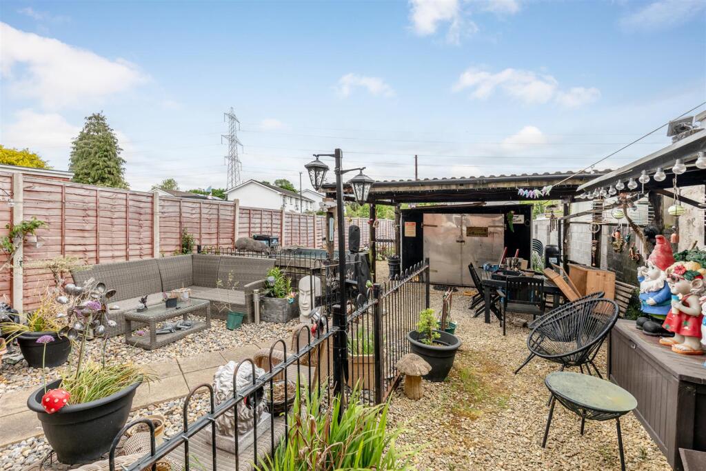 Wordsworth Road, Horfield Rear Garden 2.jpg