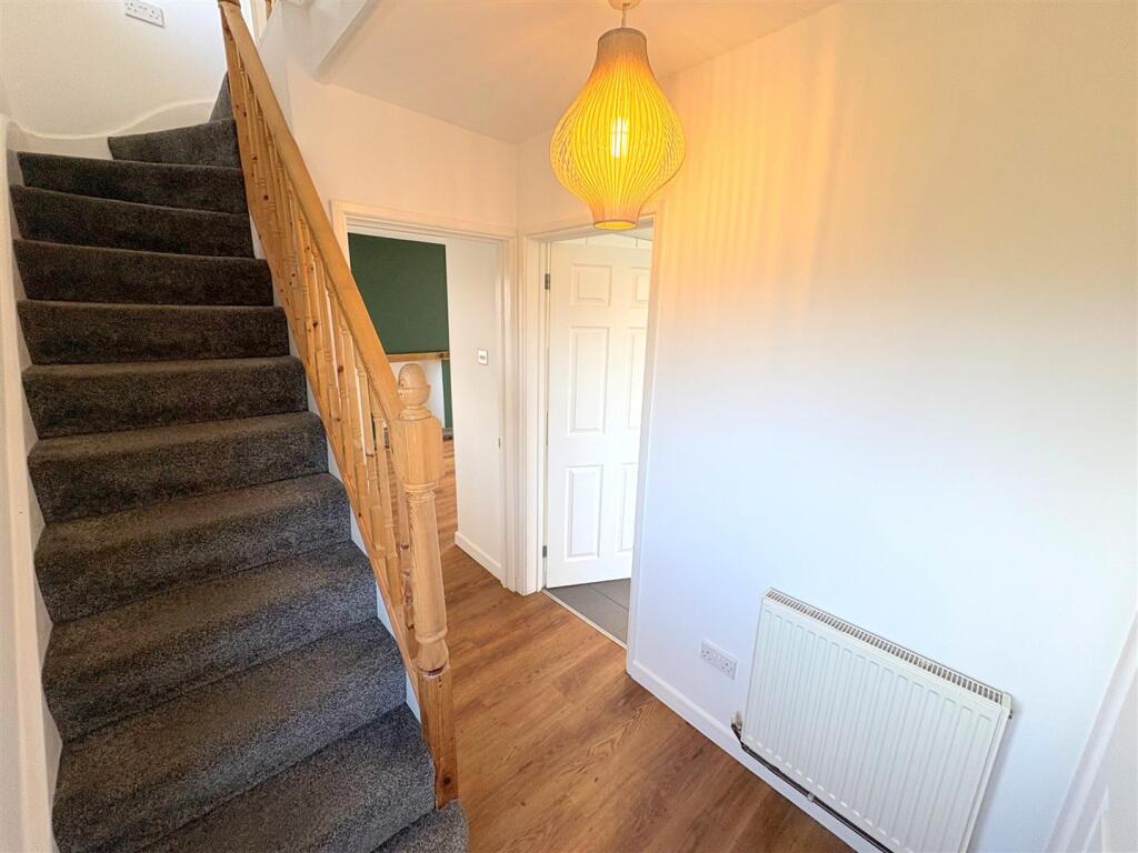 Hallway.jpg