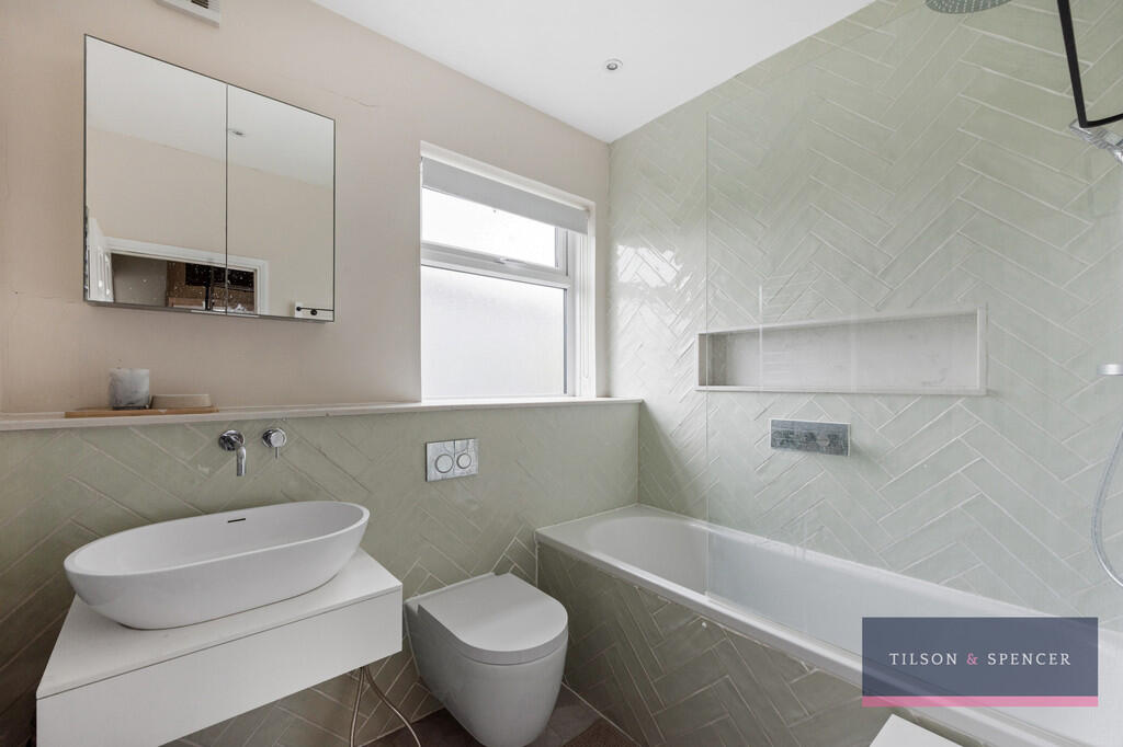 2710202512_TILS_1...