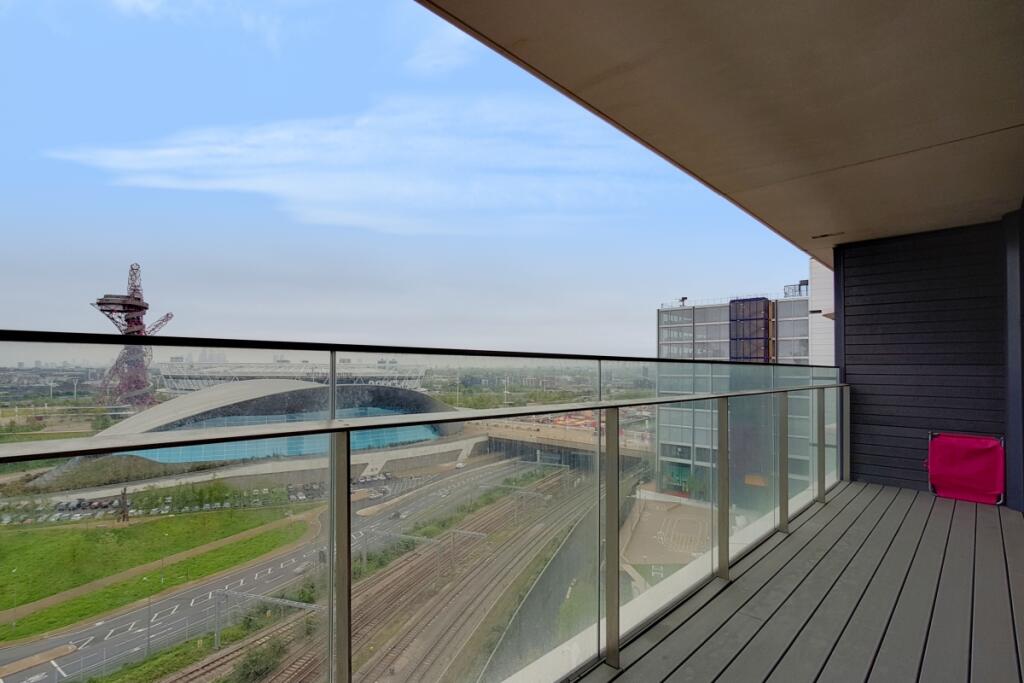 11_Balcony_3