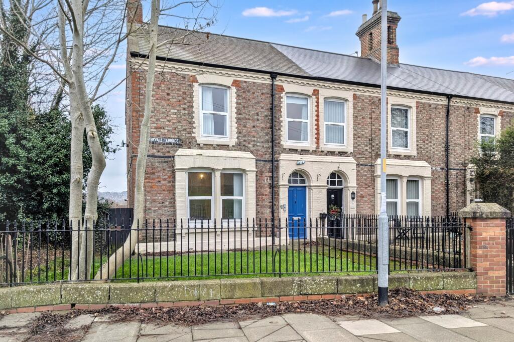 1/1A Tynevale Terrace, Bensham, Gateshead, Tyne & Wear, NE8 2XY