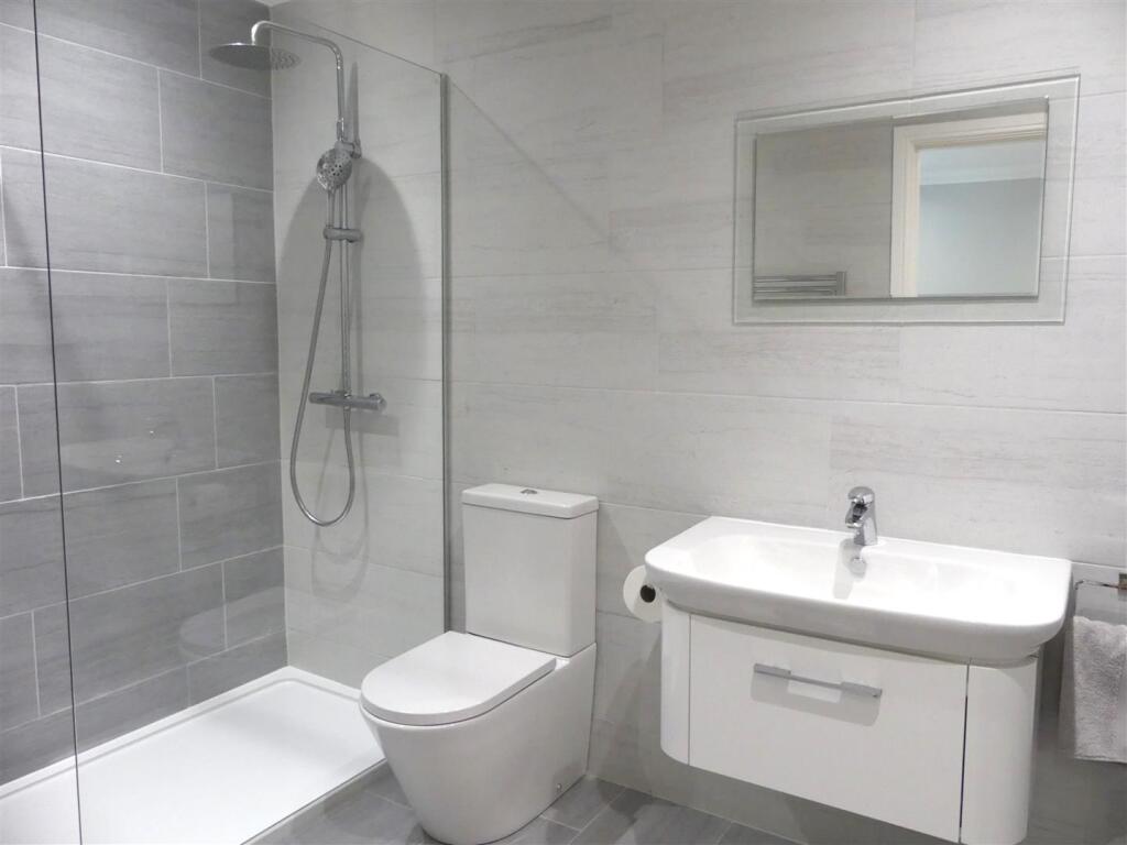 En-Suite Shower Room