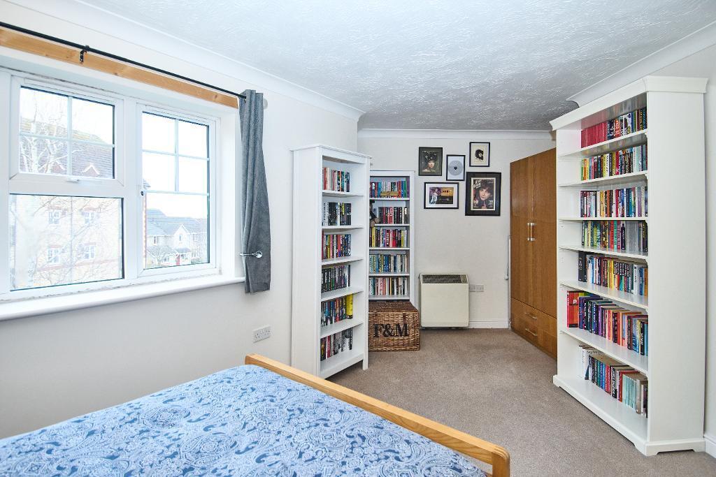 Master bedroom photo 1