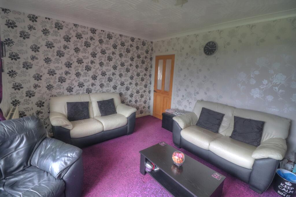 Lounge 2