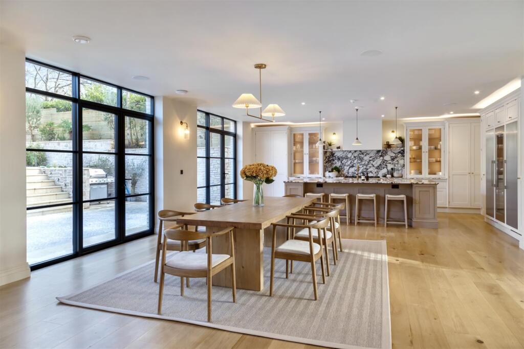 Hill Brow, 27-005.jpg