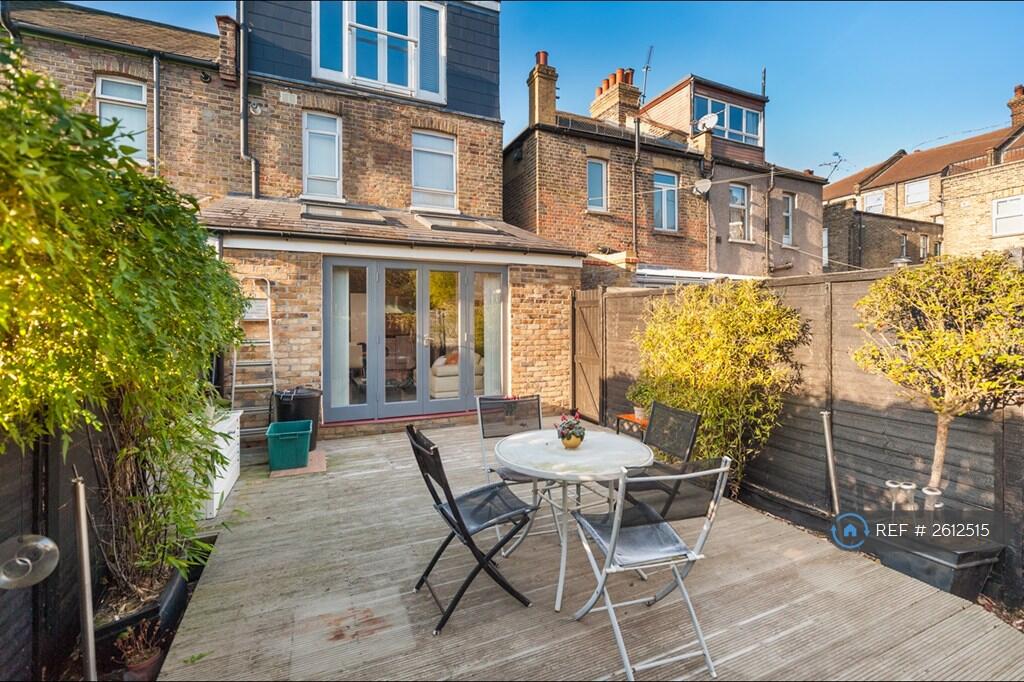 Private Low Maintenance Garden 