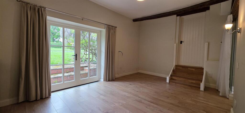 Bedroom1.jpg
