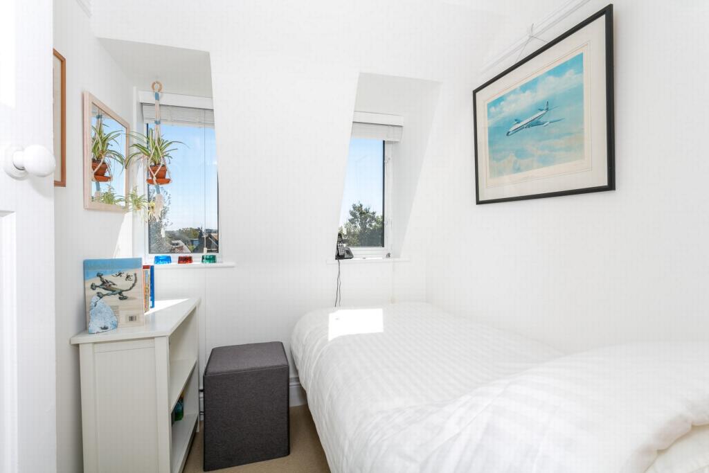 Study/single bedroom