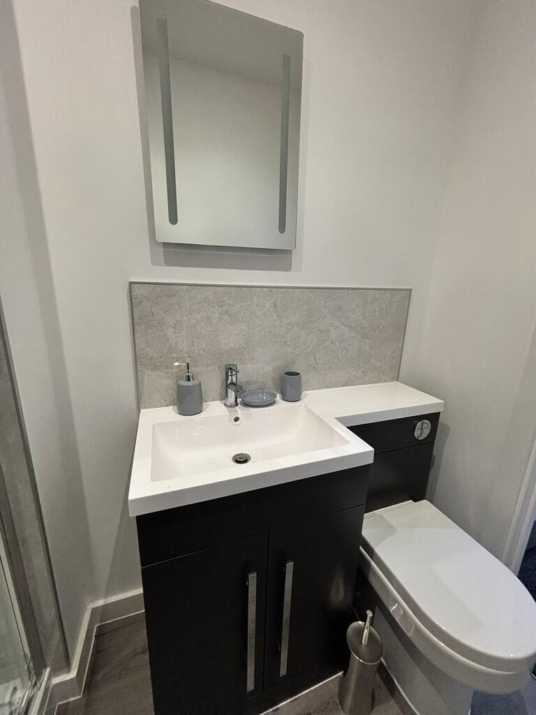 IMG-20250207-WA00...