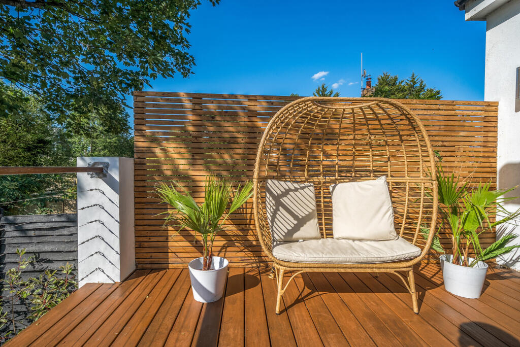 1301111-7-685328e...