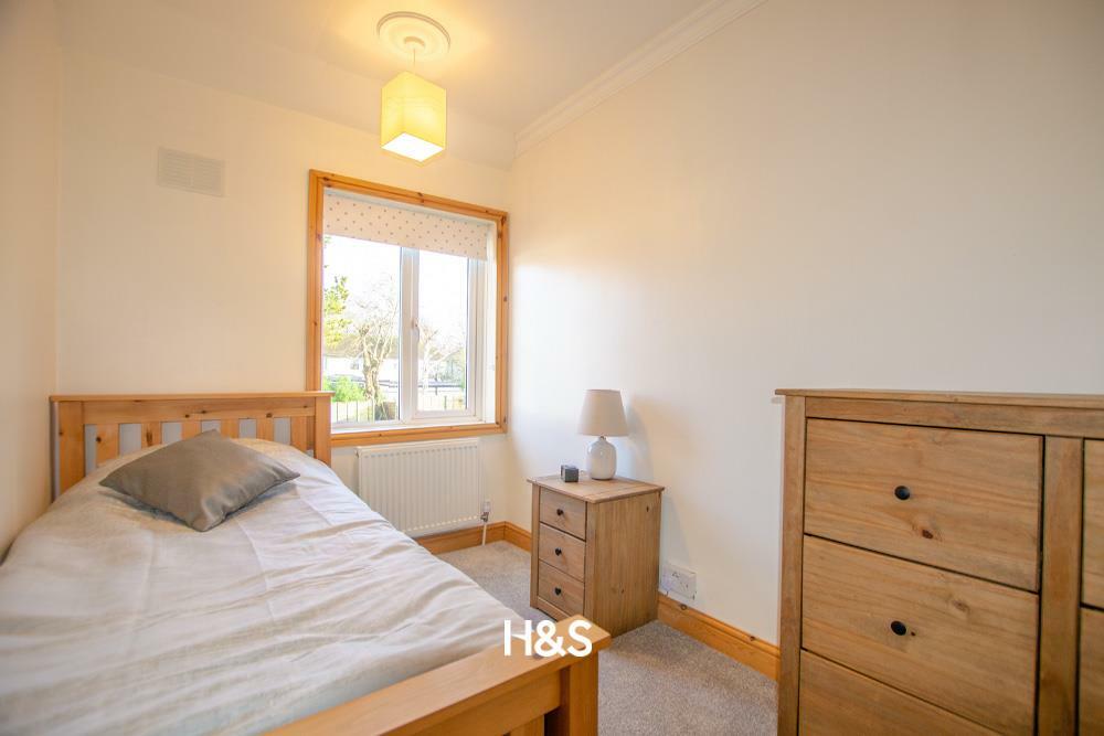 3 Gilliver Road bedroom 3.jpg