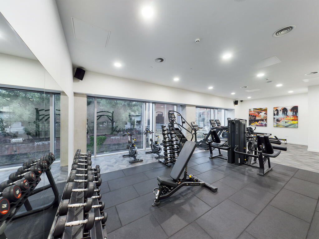 CAM00485P1-PR0185...