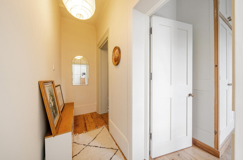 1358926-1-68d506c...