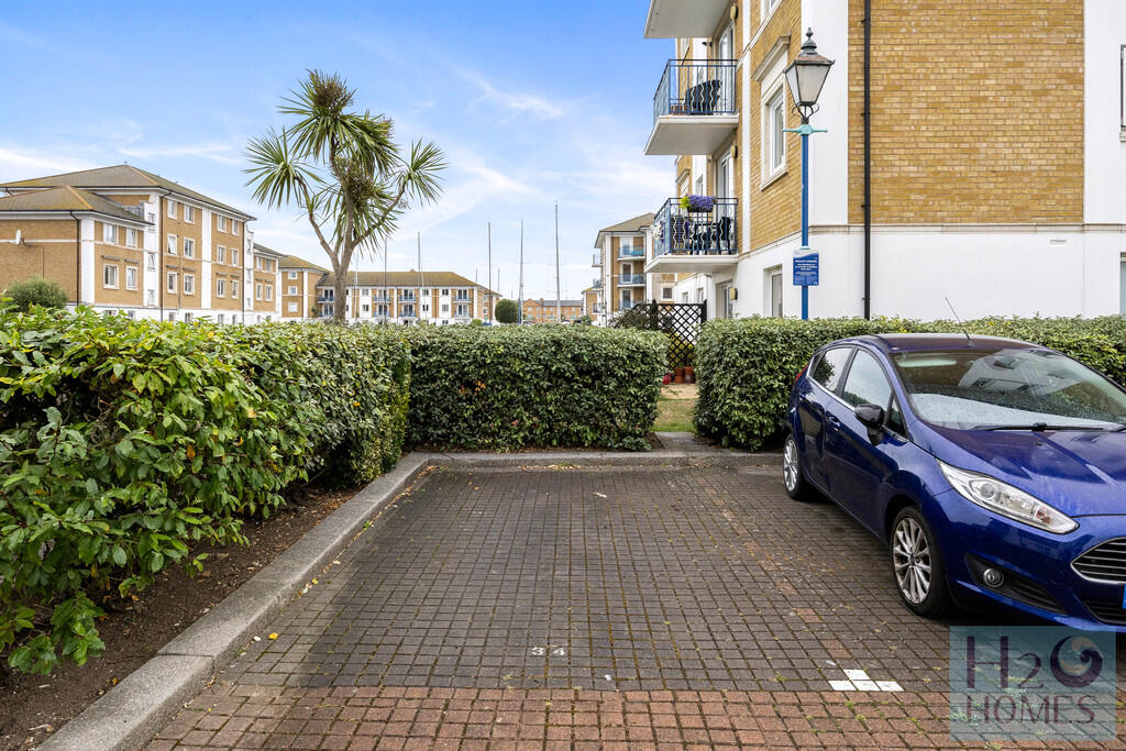 St Vincents Court...