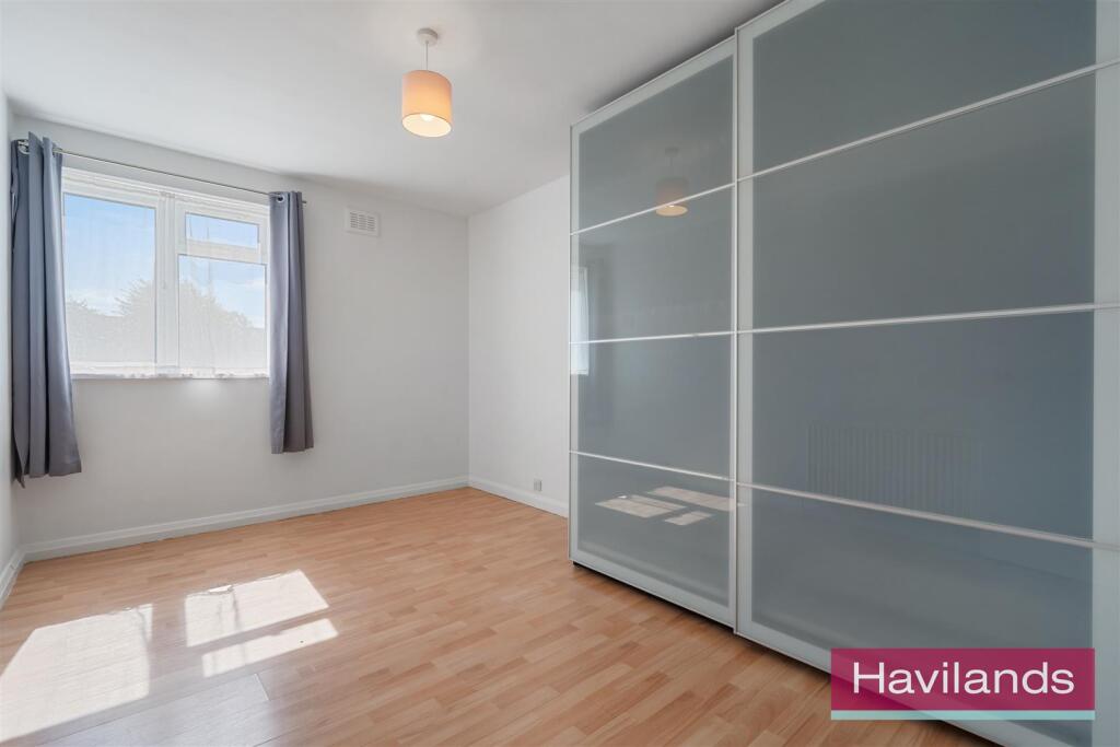 Eaton Park Court-5.jpg