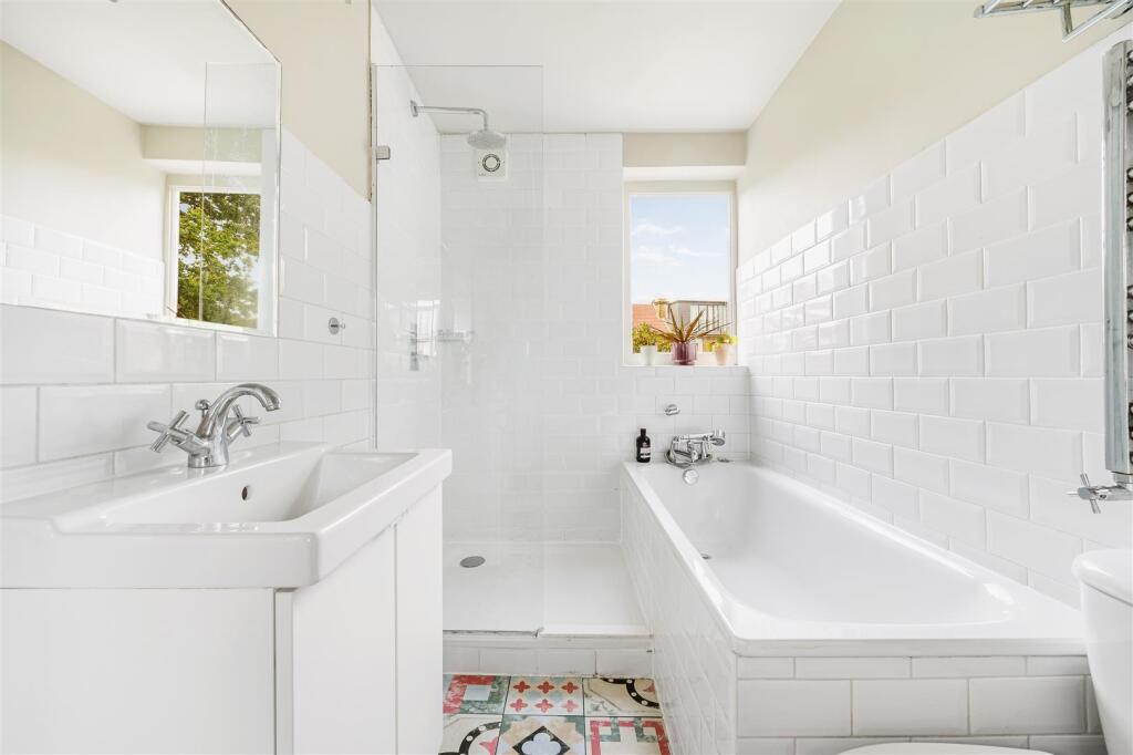 FFF 33 Essex Road-12.jpg