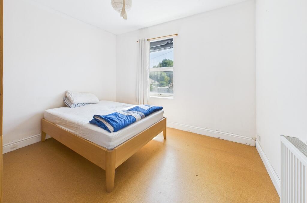 CAM02545G0-PR0468-STILL016